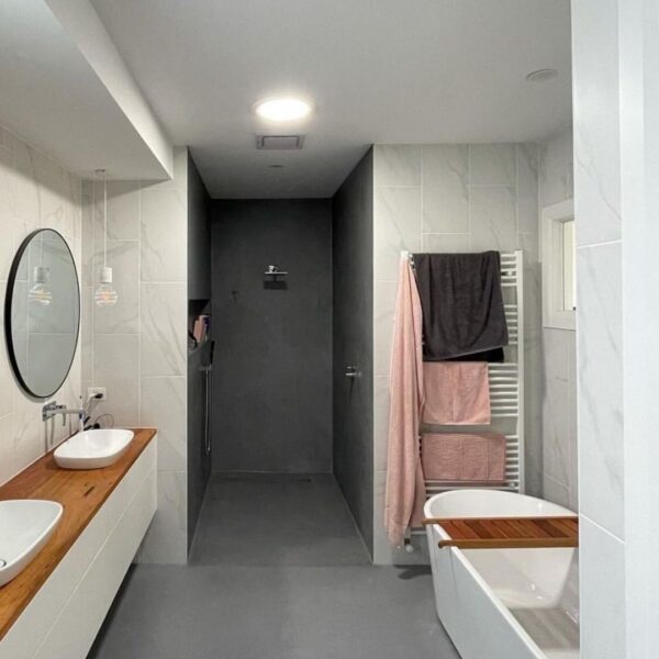 Solatube tubular skylight installed in a narrow bathroom